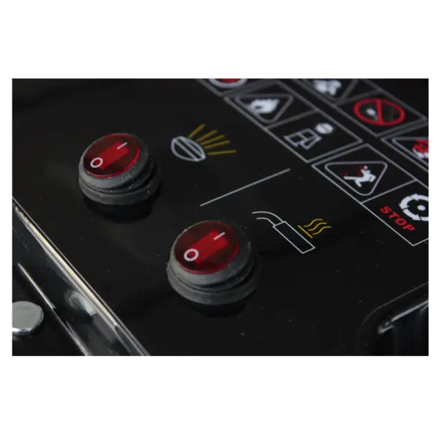 Снегоуборщик дворовый Champion ST662E