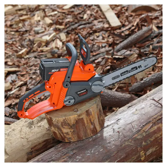 Patriot CS 402 XL 40В, с АКБ 2.5 Ач + ЗУ - аккумуляторная цепная пила
