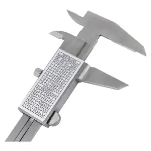 Elitech 330401 - штангенциркуль механический