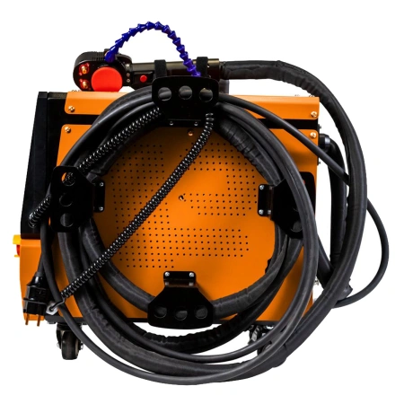 FoxWeld LASER 300P-1-МТ - аппарат для ручной импульсной лазерной очистки