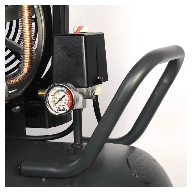 Patriot KRX 700 L200 D - ременной компрессор