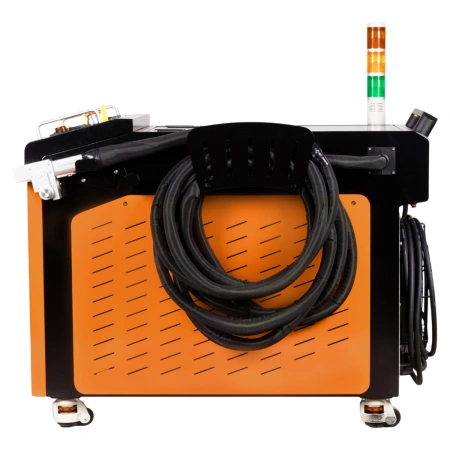 FoxWeld LASER 1500-1-МТ COMPACT - аппарат для ручной лазерной очистки