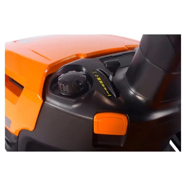 YARD FOX OPTIMA T 108 SDH - бензиновый трактор