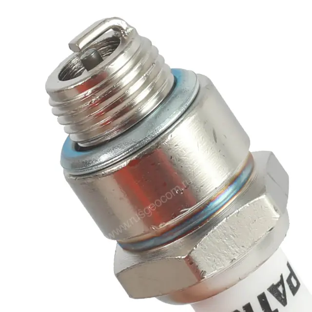 Свеча двигателей Patriot GL3R