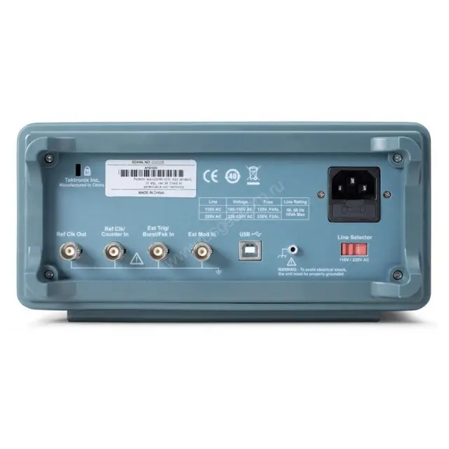 Генератор cигналов специальной формы TEKTRONIX AFG-1022