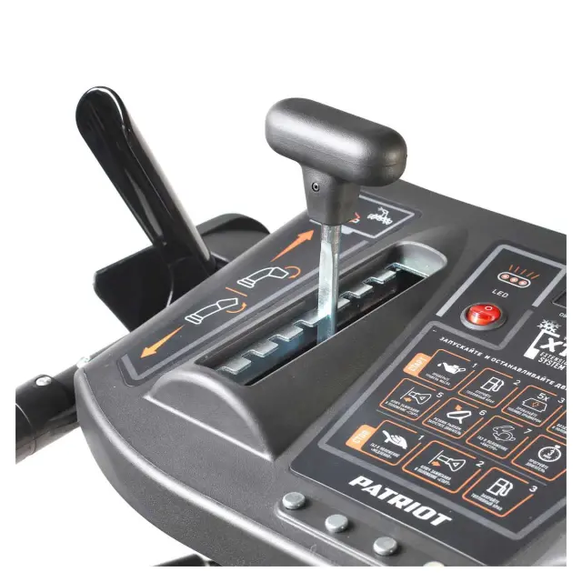 Минитрактор для уборки снега Patriot Сибирь 62