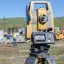 Тахеометр Topcon DS-101 на строительной площадке