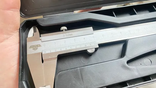 AMO SLM-150 - штангенциркуль механический