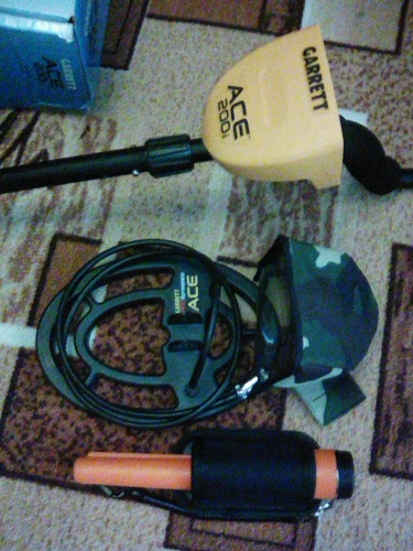 Комплект: металлоискатель Garrett ACE 200i + пинпоинтер RGK MD-5