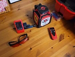 RGK SP-100 + элевационный штатив RGK SH-170 + рейка RGK LR-2 + дальномер RGK DL100 - ротационный нивелир с красным лучом